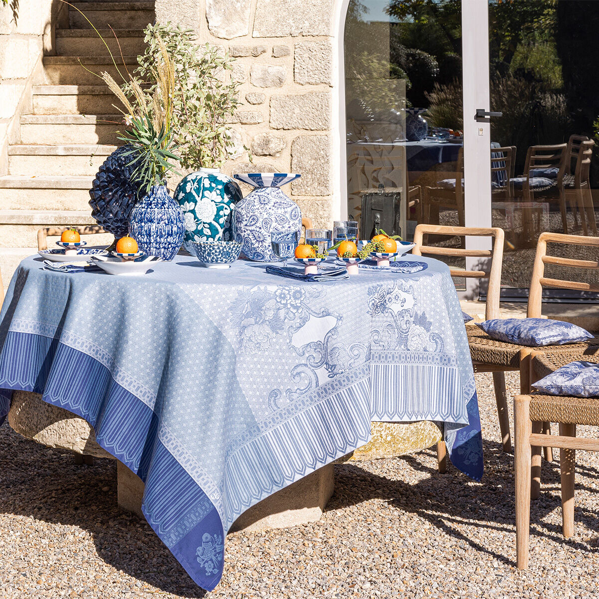 New High-End Fabric Tablecloths | Le Jacquard Français