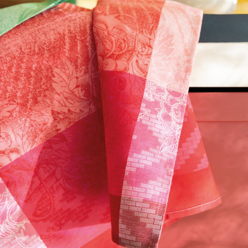 Tea towel Vignoble Pink 24"x31" 100% cotton, , hi-res image number 1