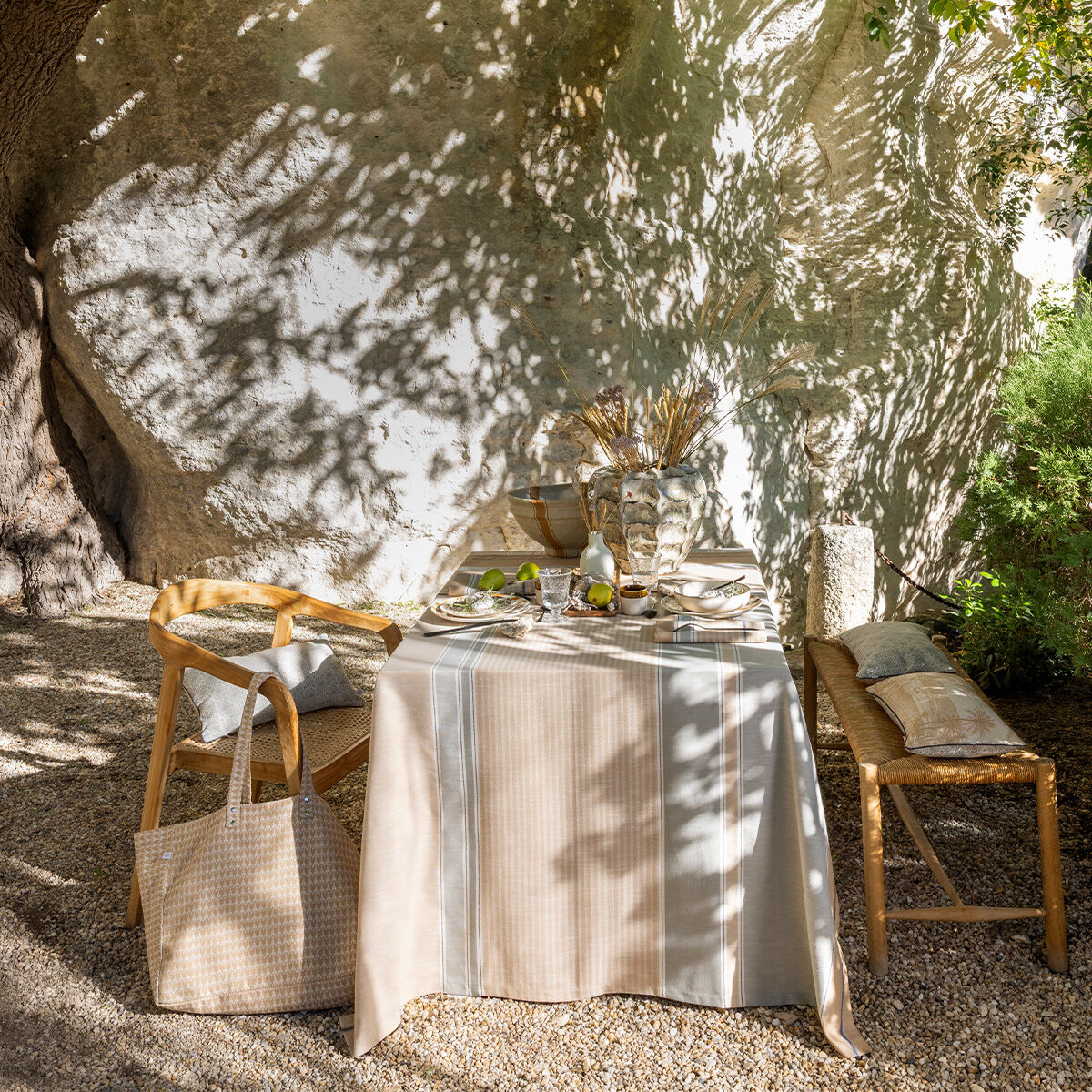 New High-End Fabric Tablecloths | Le Jacquard Français