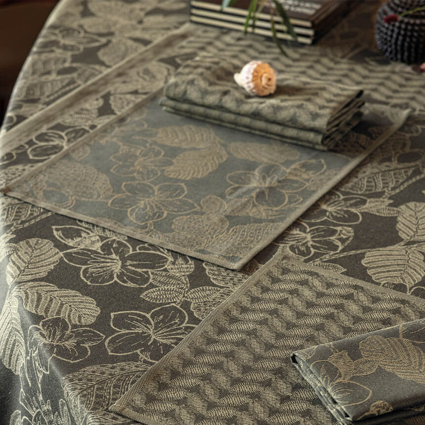 Coated placemat Sulawesi Fleurs Green 20"x14" 100% cotton, , hi-res image number 0