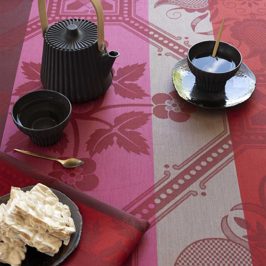 Coated tablecloth Hacienda Red 69"x69" 100% cotton, , hi-res image number 0