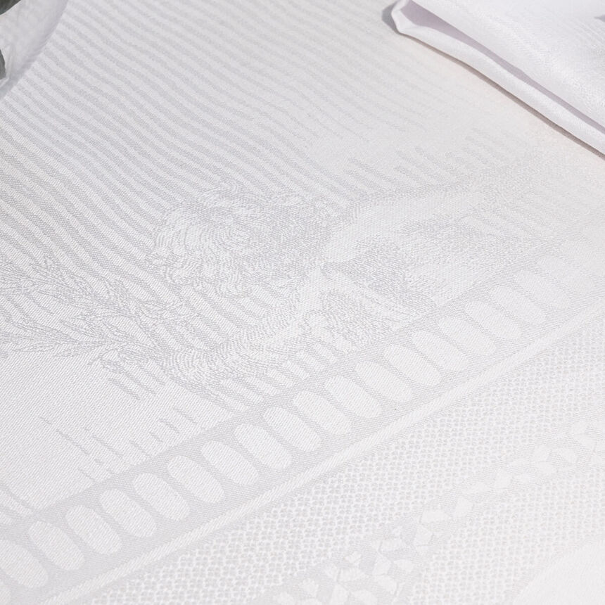Tablecloth &Eacute;vasion C&eacute;leste White 69"x69" 100% linen, , hi-res image number 1