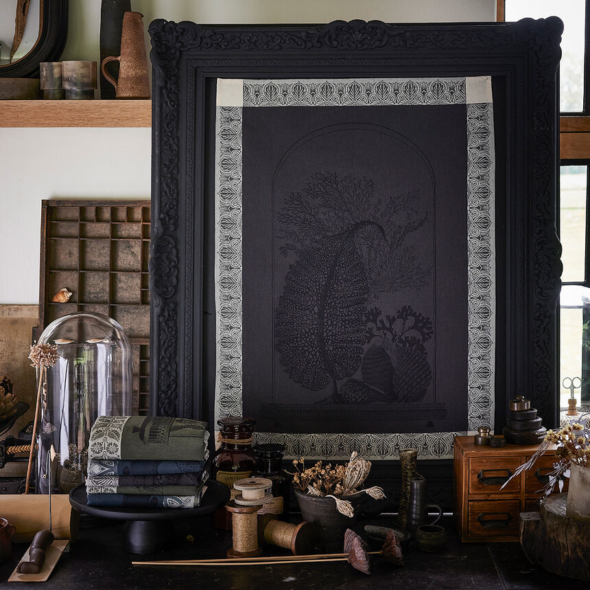 Tea towel Curiosit&eacute;s Min&eacute;rales Grey 60x80 100% cotton, , hi-res image number 1