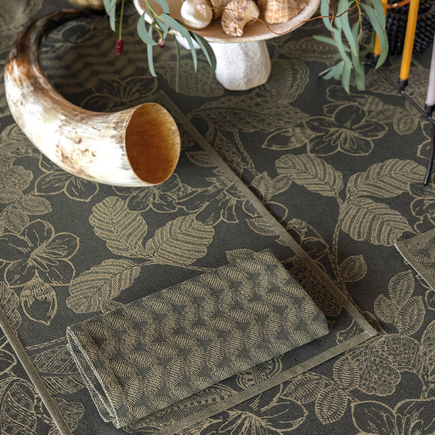 Coated placemat Sulawesi Fleurs Green 20"x14" 100% cotton, , hi-res image number 1