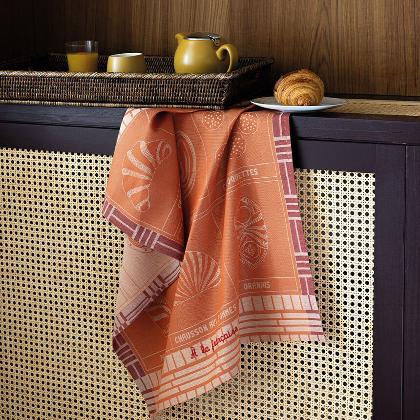 Tea towel Haute viennoiserie Red 24"x31" 100% cotton, , hi-res image number 0