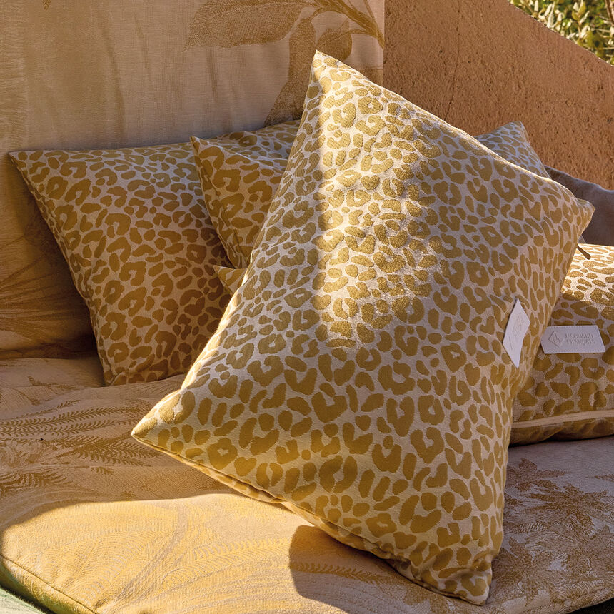 Cushion cover Sinhar&acirc;ja Yellow 60x60 100% cotton, , hi-res image number 0