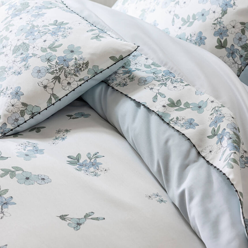 Flat sheet Manuka Blue 75"X114" 100% cotton, , hi-res image number 2