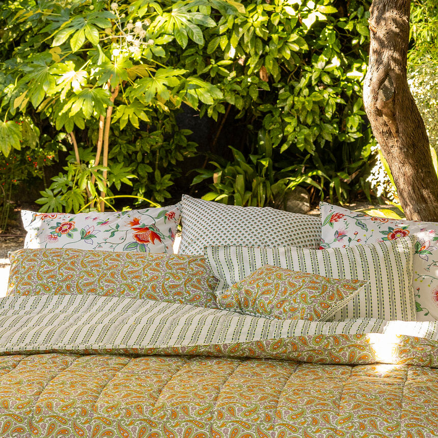 Bed cover &Eacute;t&eacute; Indien Multico 98"x98" 100% cotton, , hi-res image number 0