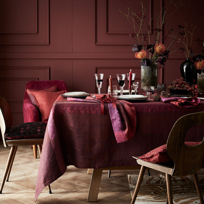 Tablecloth Symphonie Baroque Maroon 69"x69" 100% linen, , hi-res image number 0
