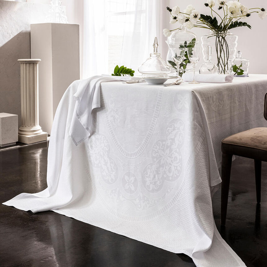 Tablecloth &Eacute;vasion C&eacute;leste White 69"x69" 100% linen, , hi-res image number 0