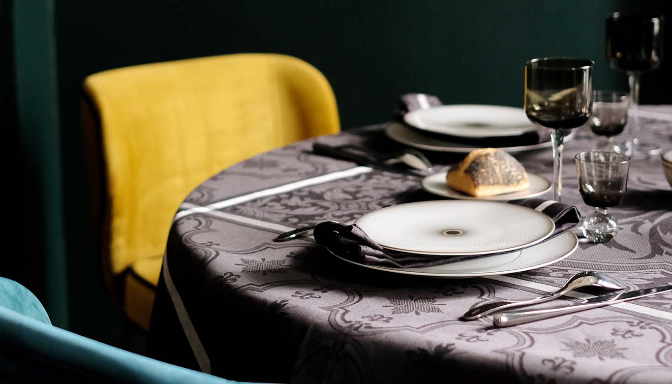 Table Linen, Bath Linen High End l Le Jacquard Français