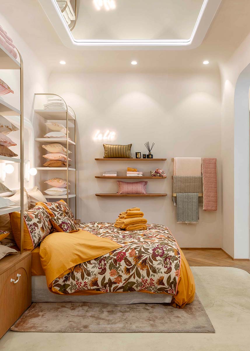 The Lyon boutique